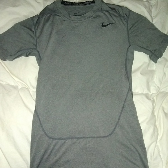 Nike Pro Combat Drifit Compression Shirt - Picture 5 of 5